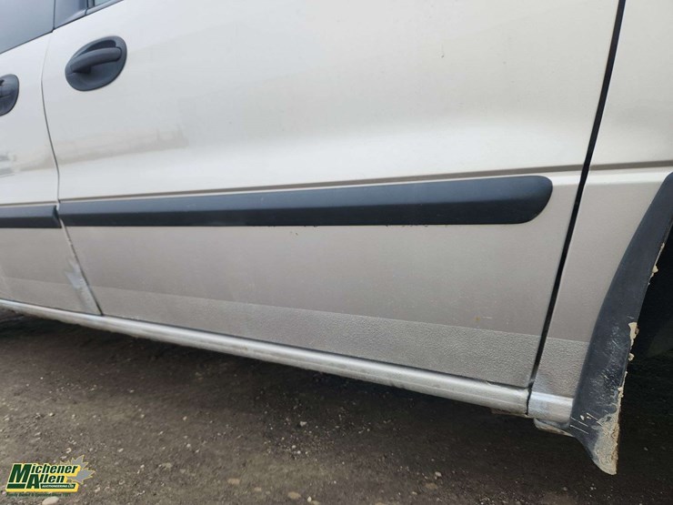 2003-ford-windstar-image-42