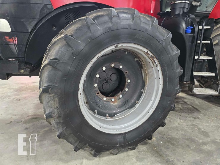 2017-case-ih-magnum-340-image-26