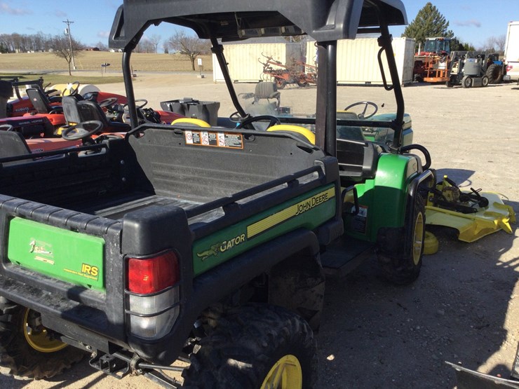 john-deere-gator-image-3