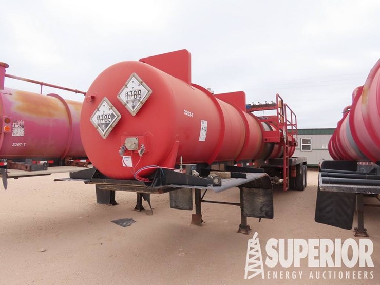 (x)-(2-9)-2008-troxell-5,000-gal-t/a-acid-transpor...-image-1