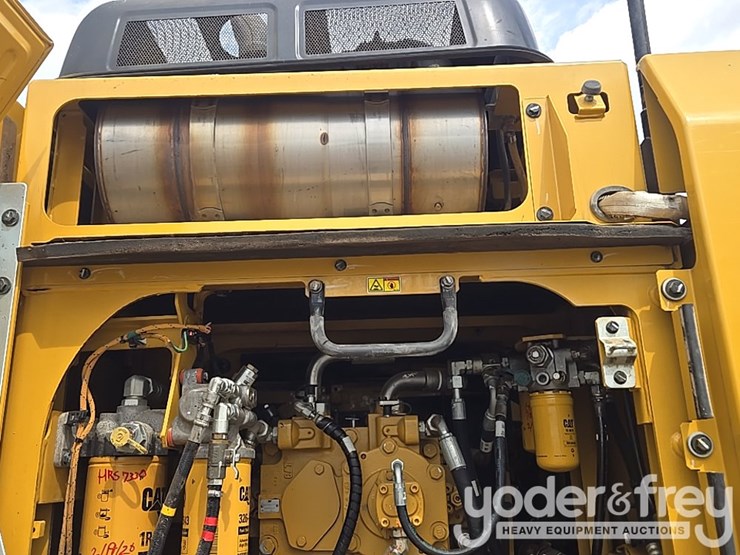 2017-caterpillar-336fl-image-59