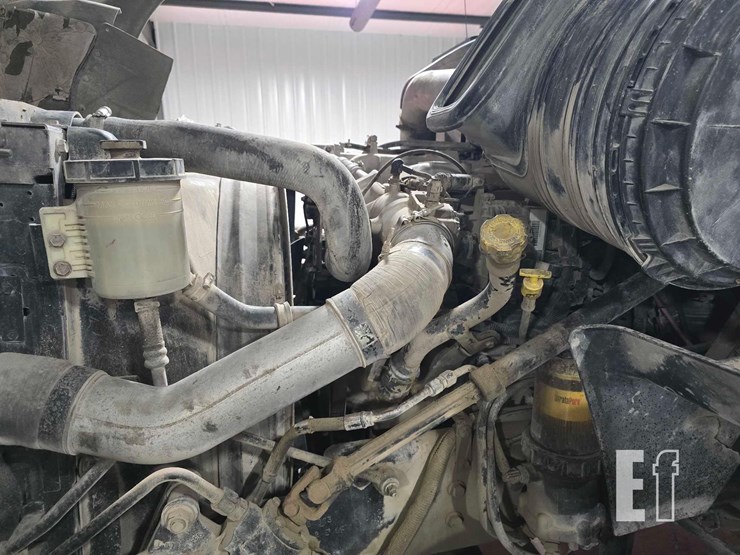 2012-international-prostar-image-23