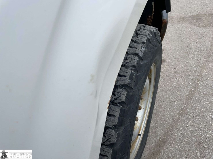 2013-ford-f150-image-30