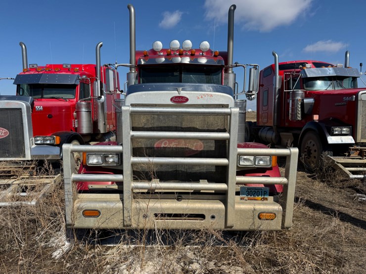 2007-peterbilt-379-image-2