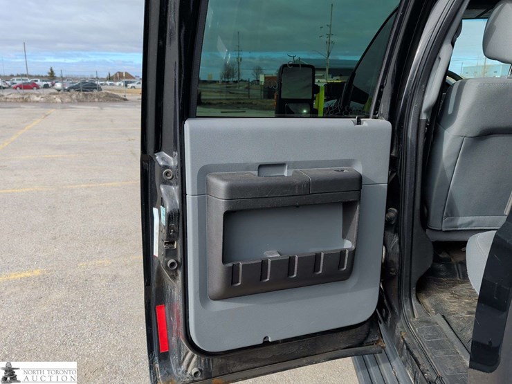 2015-ford-f250-image-13