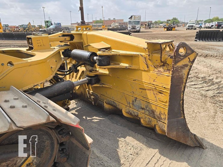 2019-caterpillar-d6-xe-lgp-image-11