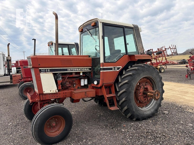 international-1086-image-2