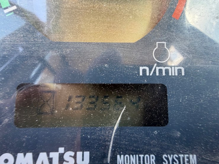 2003-komatsu-d155ax-5-image-24