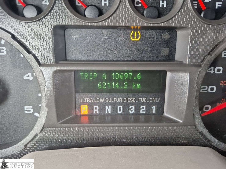 2010-ford-f250-image-15