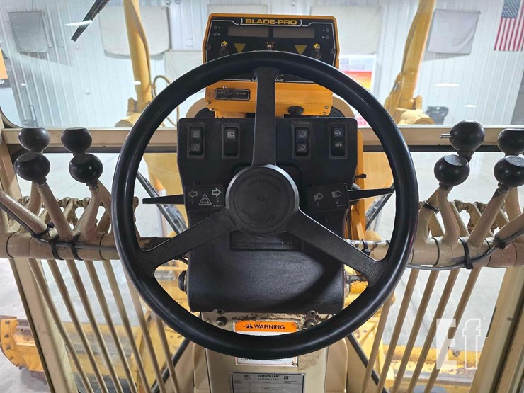 1996-caterpillar-140h-image-12