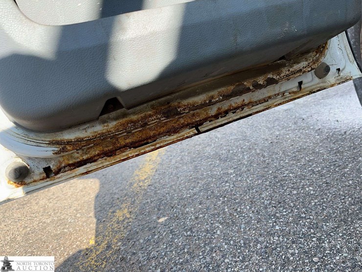 2016-ford-transit-image-23