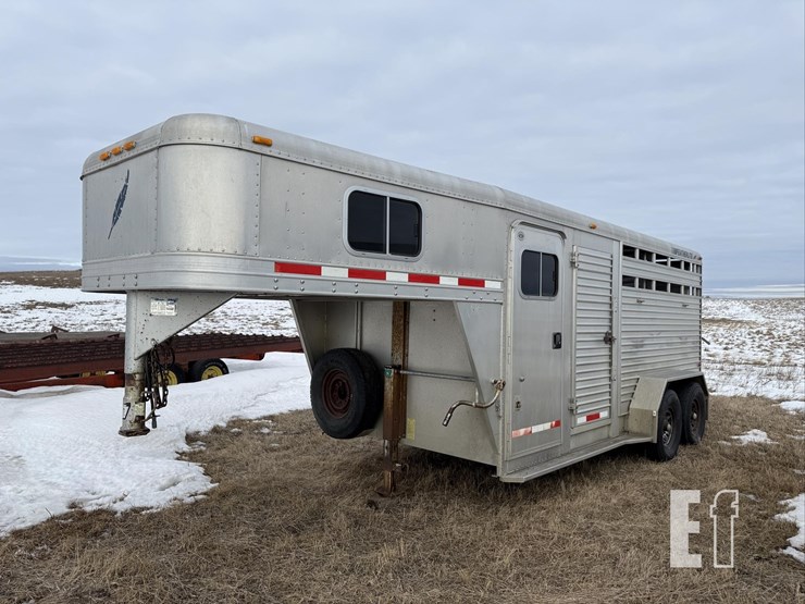 2001-featherlite-16-ft-image-3