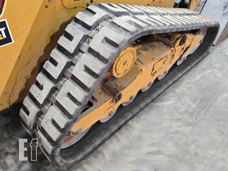 2021-caterpillar-289d3-image-38