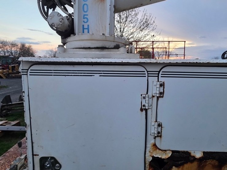 2000-caterpillar-3126-image-17