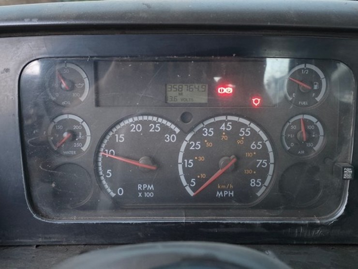 2000-caterpillar-3126-image-61