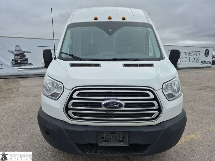 2016-ford-transit-image-2