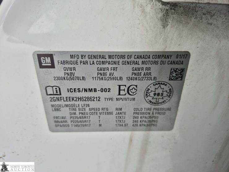 2017-chevrolet-equinox-image-10