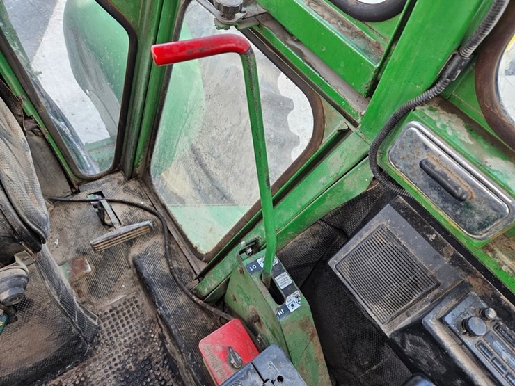 1974-john-deere-7520-image-35