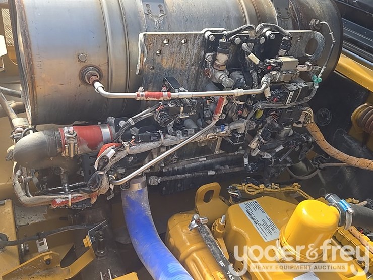 2017-caterpillar-336fl-image-77