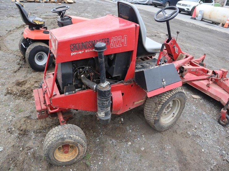 toro-322d-groundmaster-image-9