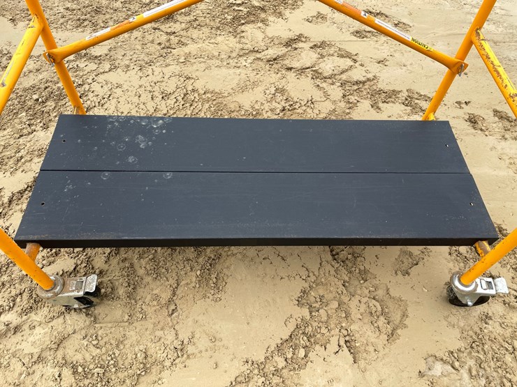 #3950-•-rolling-metal-carts-image-8