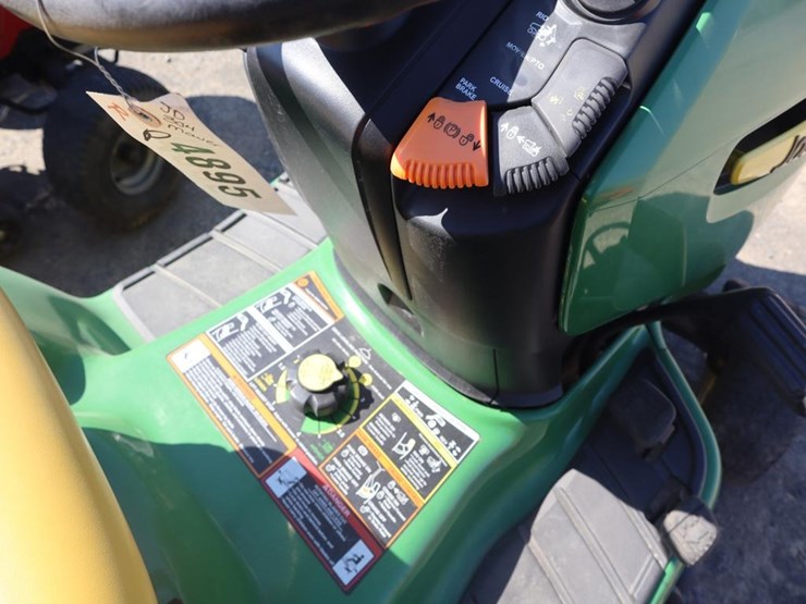 john-deere-304-mower-image-16