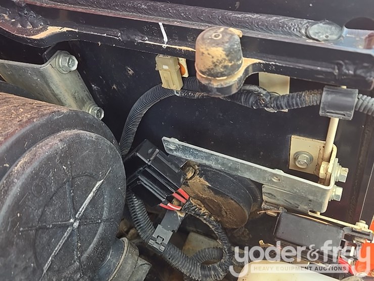 2021-kubota-svl75-2-image-57