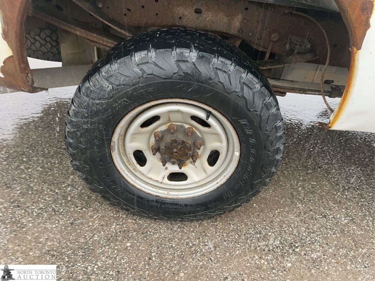 2016-ford-f350-image-24