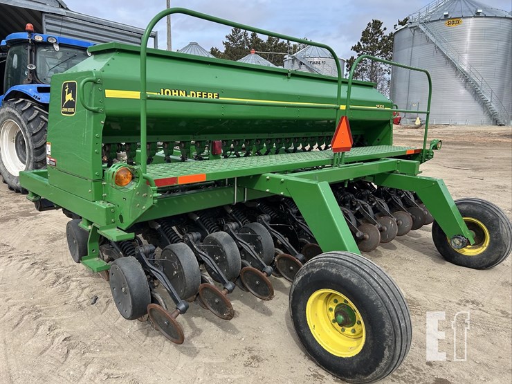 john-deere-1560-image-10