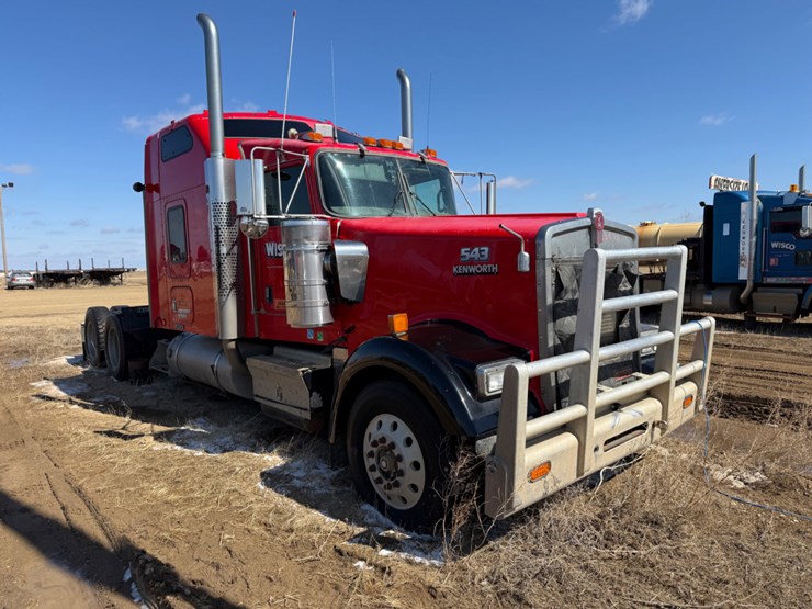 2007-kenworth-w900-image-2