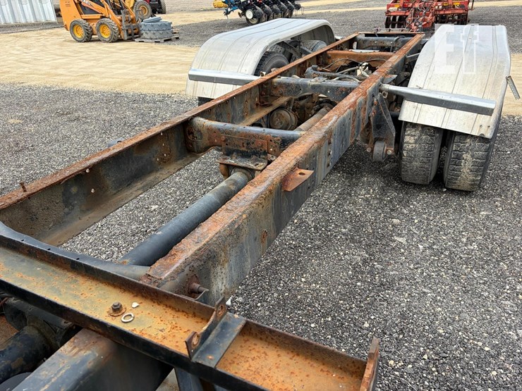 2004-international-9200-image-7