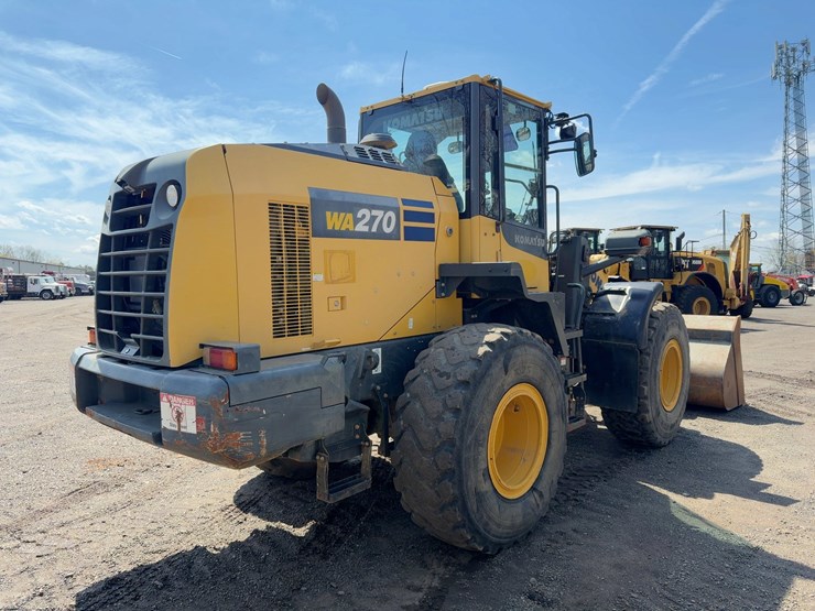 2017-komatsu-wa270-8-image-5