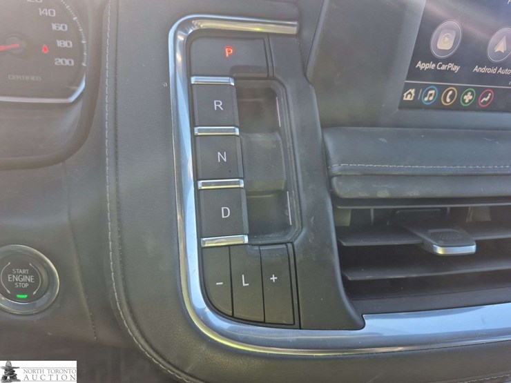 2023-chevrolet-tahoe-image-15