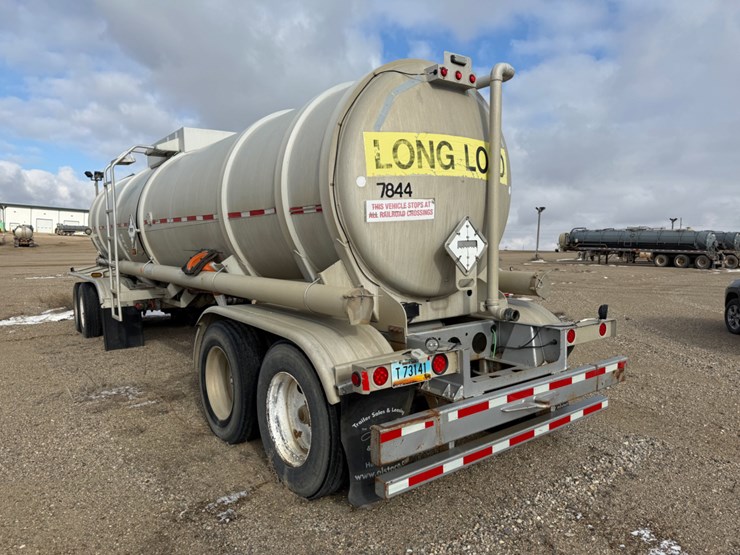 2009-heil-trailer-image-6