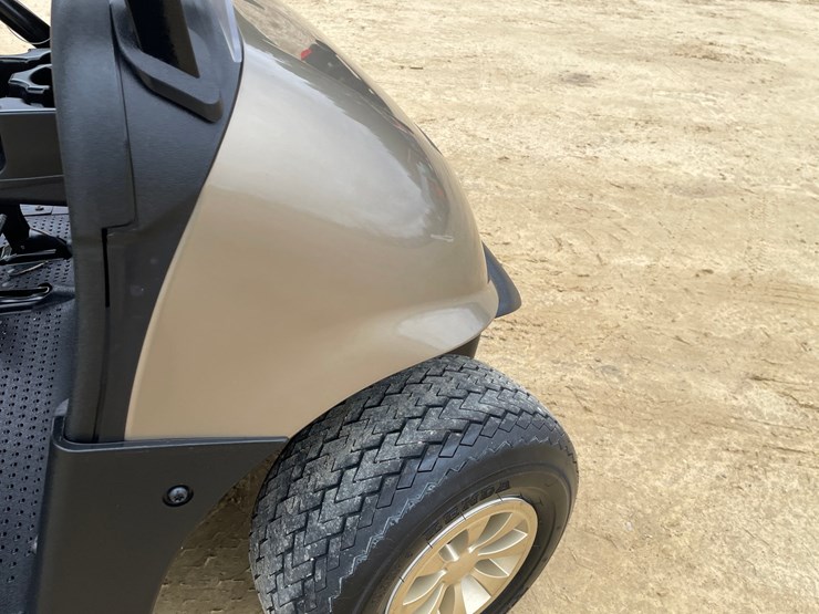 #605-•-ez-go-rxv-electric-golf-cart-image-28