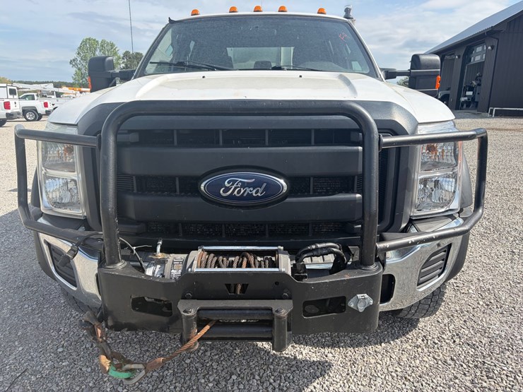 2012-ford-f550-image-15