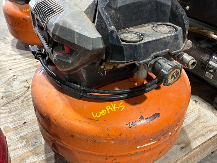 ridgid-air-compressor-image-2