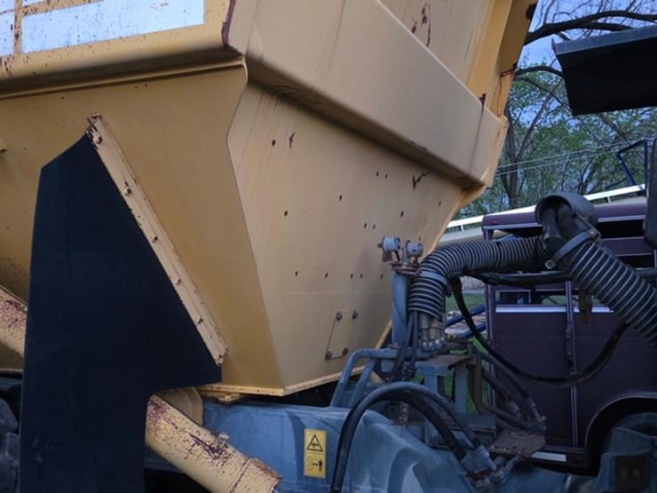 2005-komatsu-hm300-1-image-13