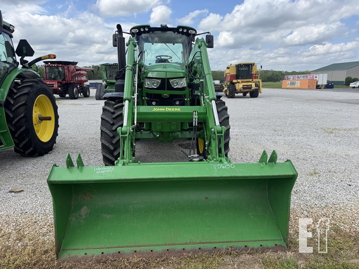 2024-john-deere-6155m-image-2