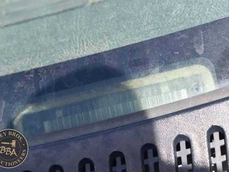 2007-chevrolet-3500-image-23