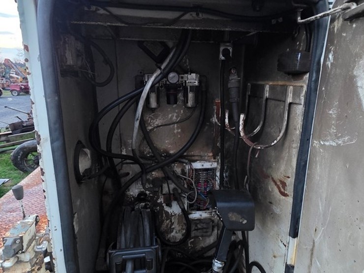 2000-caterpillar-3126-image-33