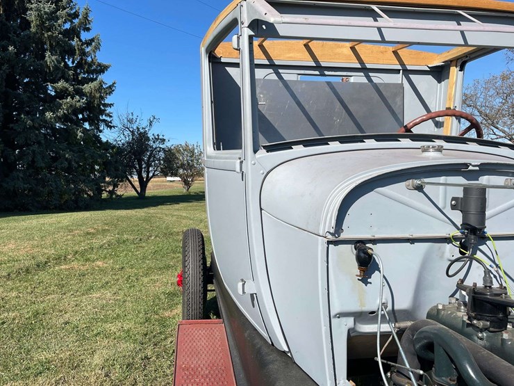1928-ford-aa-wrecker-truck-image-16