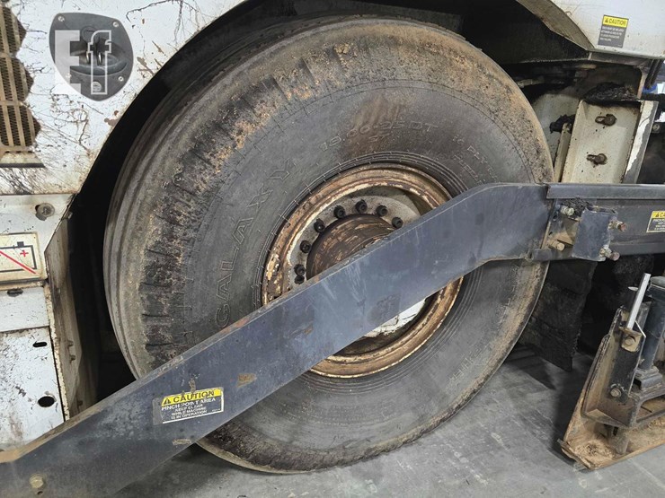 2017-roadtec-rp190e-image-32