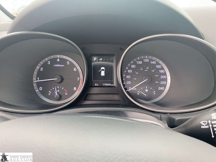 2017-hyundai-santa-fe-image-20