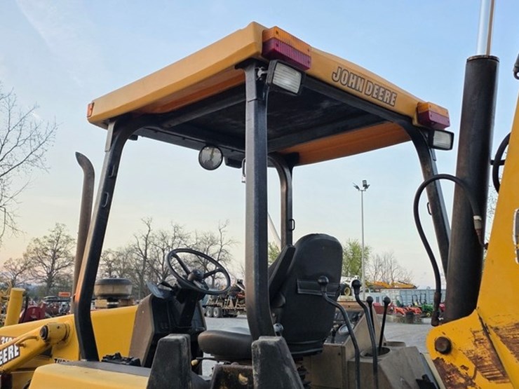 1995-john-deere-310d-image-18