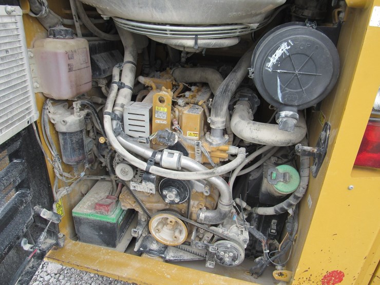 caterpillar-262d-image-28