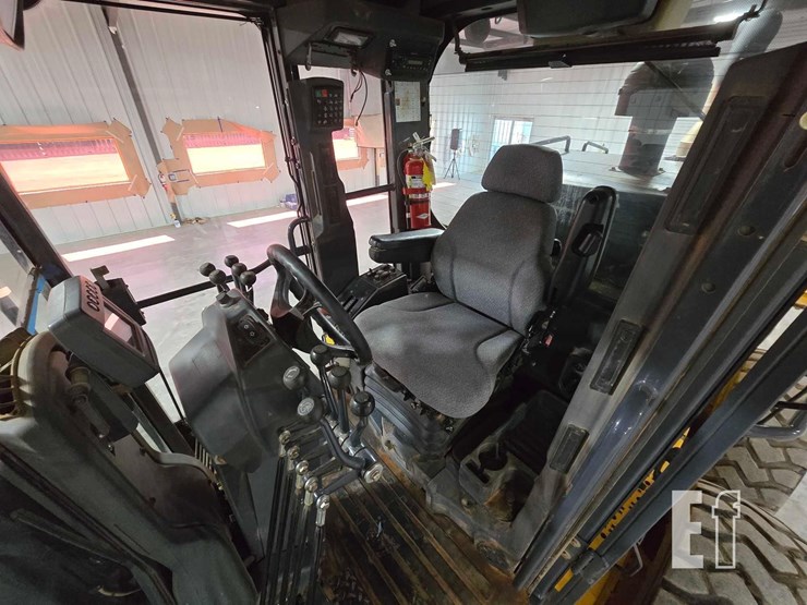 2012-deere-772g-image-13