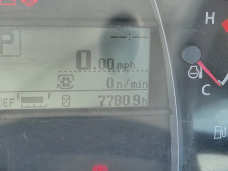 kubota-m5-091-image-12