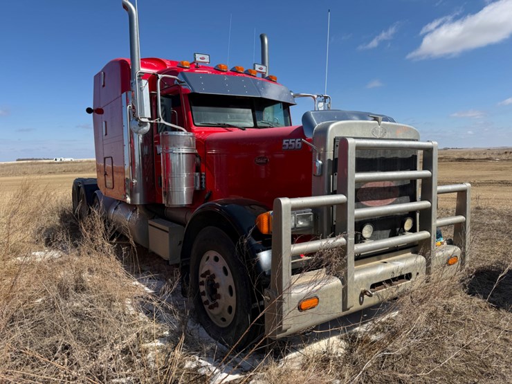 2006-peterbilt-379-image-2