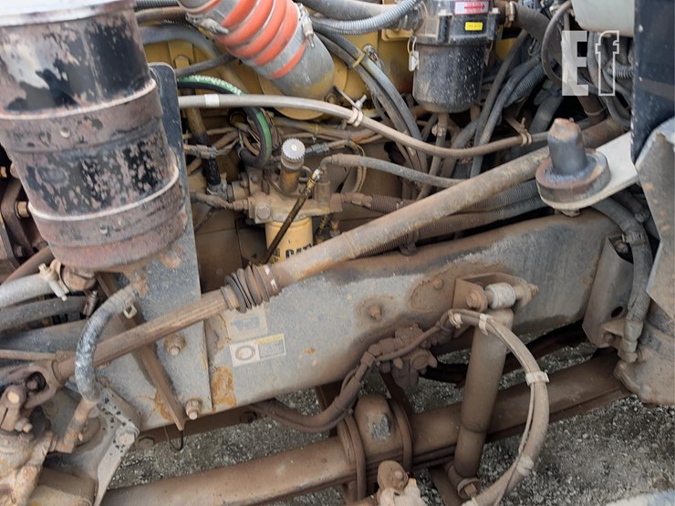 2005-kenworth-t800-image-12